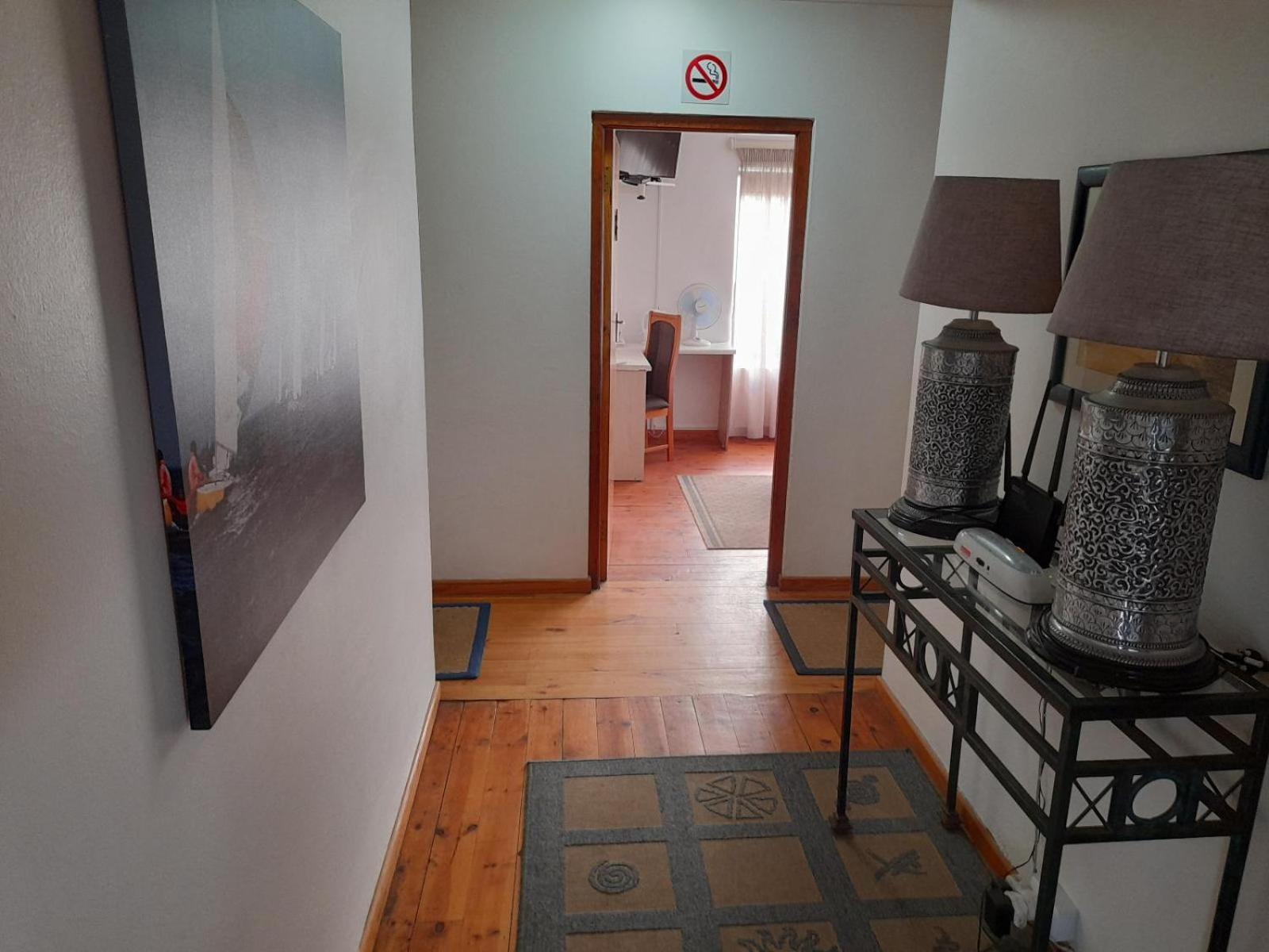 Aquarius Bed And Breakfast Jeffreys Bay Ngoại thất bức ảnh